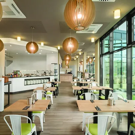 Otel Super 8 By Wyndham Augsburg