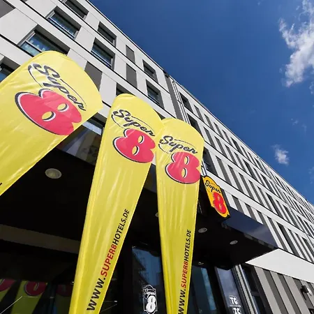 Super 8 By Wyndham Augsburg