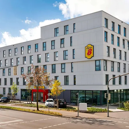 Hotel Super 8 By Wyndham 3*