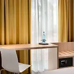 Super 8 By Wyndham Augsburg