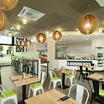 Hotel Super 8 By Wyndham 3*