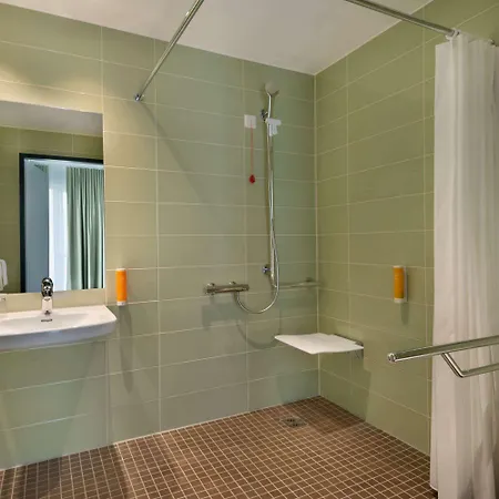 Hotel Super 8 By Wyndham