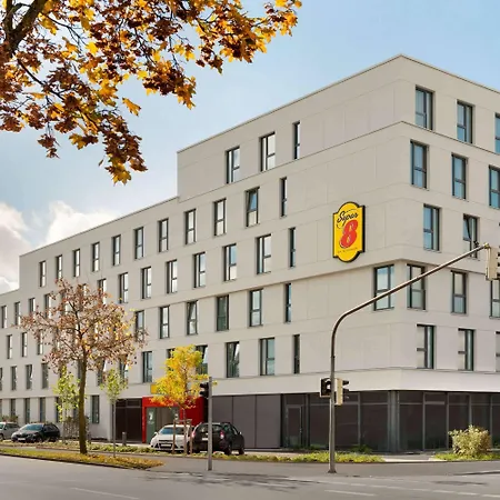 Super 8 By Wyndham Hotel Augsburg