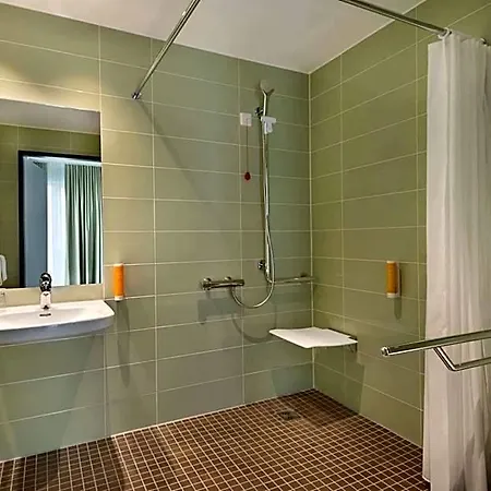Super 8 By Wyndham 3*