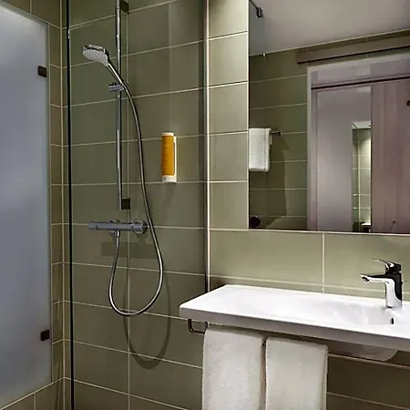 Hotel Super 8 By Wyndham Augsbourg
