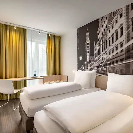Hotel Super 8 By Wyndham 3*