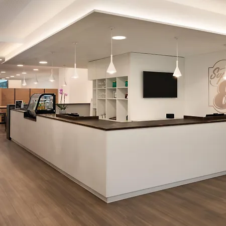 Hotel Super 8 By Wyndham